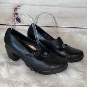 Dansko Tara Napa Black Leather Mary Janes 38 / 8